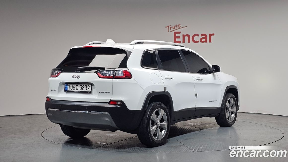 Jeep Cherokee 2021