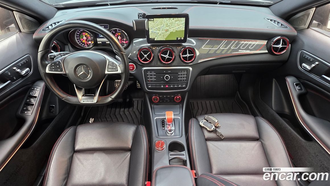 Mercedes-Benz GLA-Class 2016