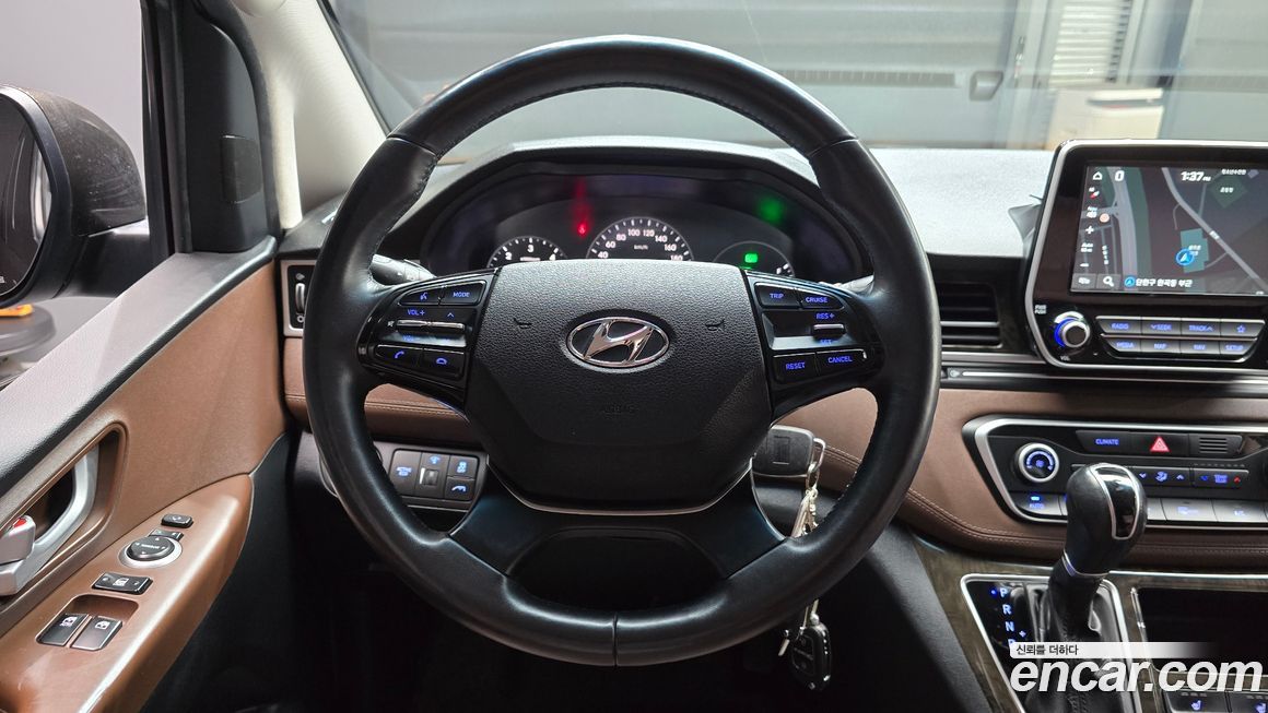 Hyundai Starex 2019