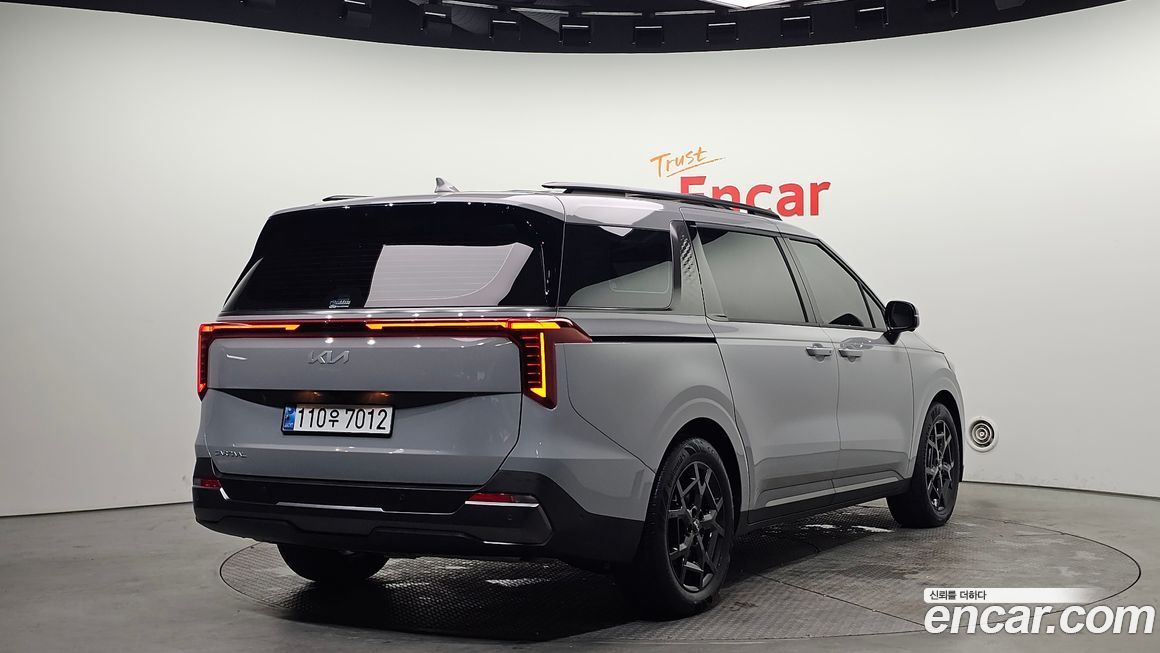 Kia Canival 2025