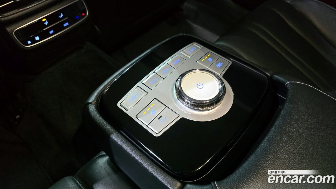 Genesis G80 2023