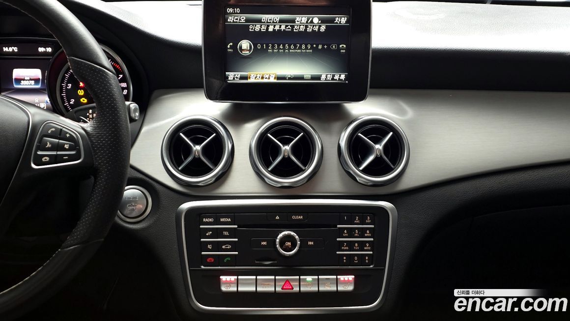 Mercedes-Benz GLA-Class 2018