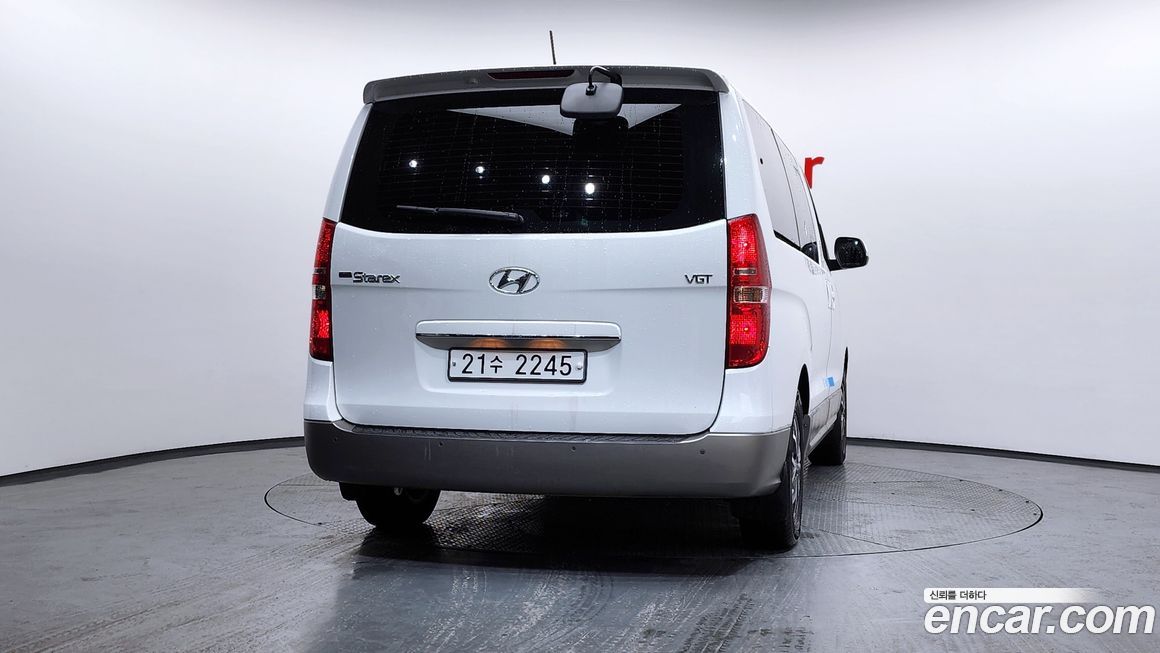 Hyundai Starex 2019