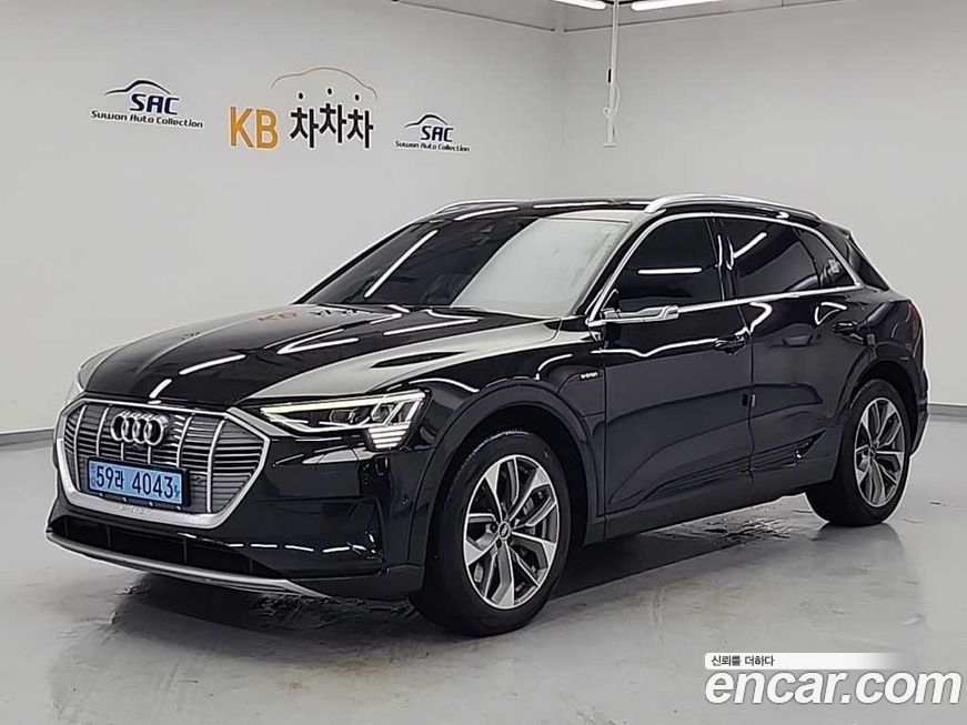 Audi e-tron 2022