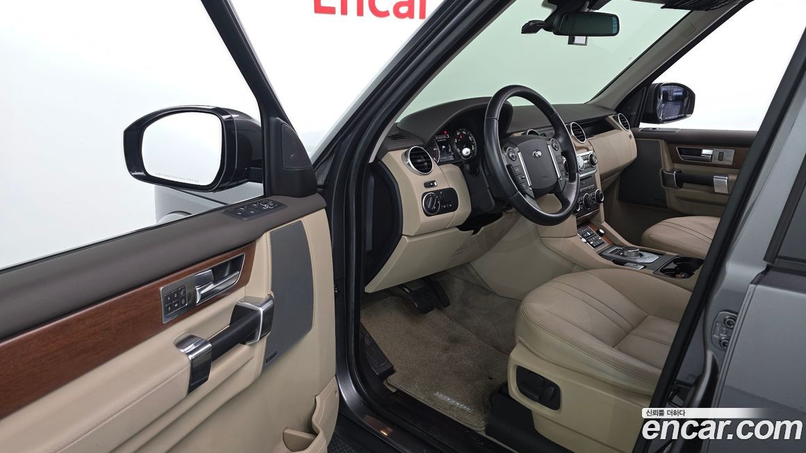 Land Rover Discovery 2016