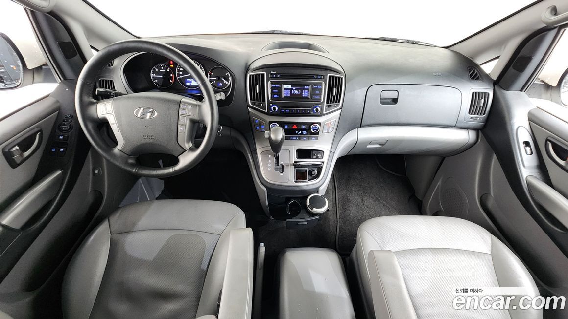 Hyundai Starex 2019