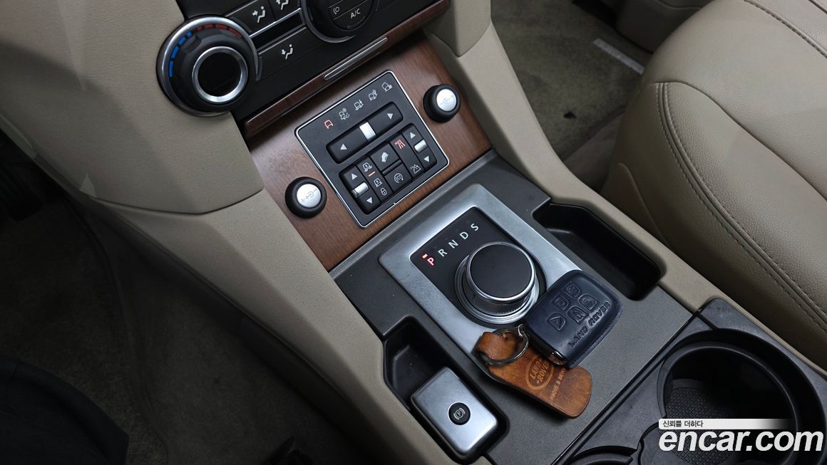 Land Rover Discovery 2016