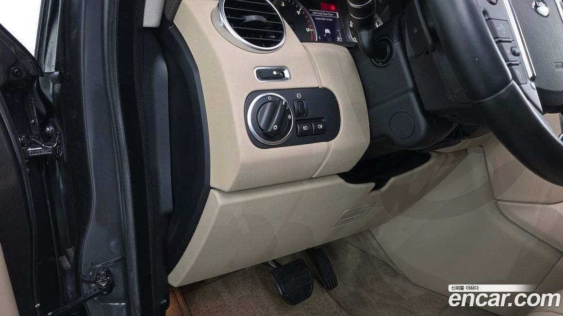 Land Rover Discovery 2016