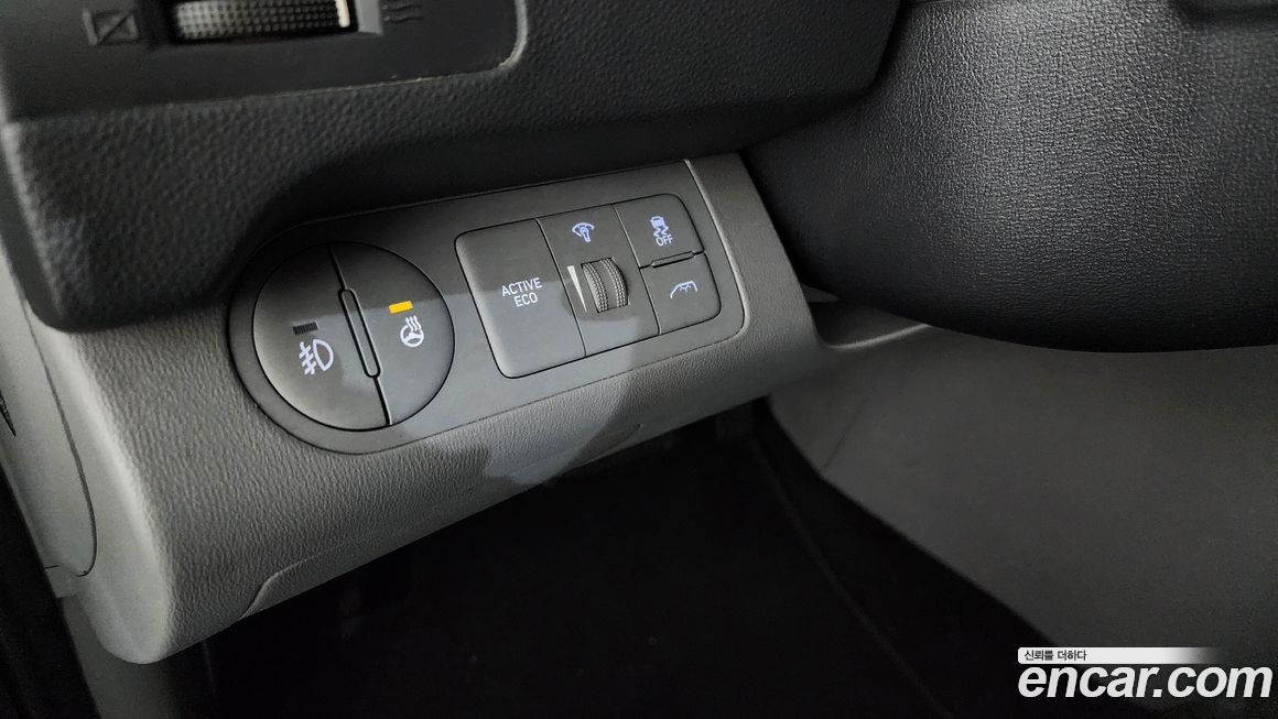 Hyundai Starex 2019