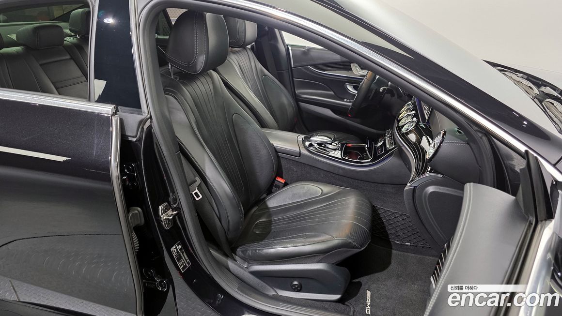 Mercedes-Benz CLS-Class 2019