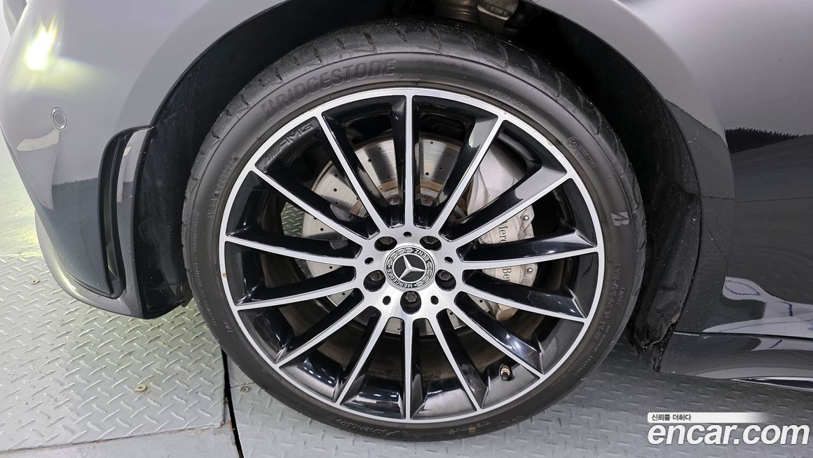 Mercedes-Benz CLS-Class 2019