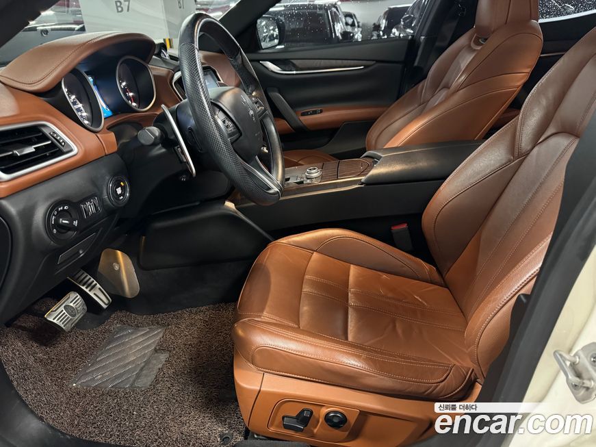 Maserati Ghibli 2017