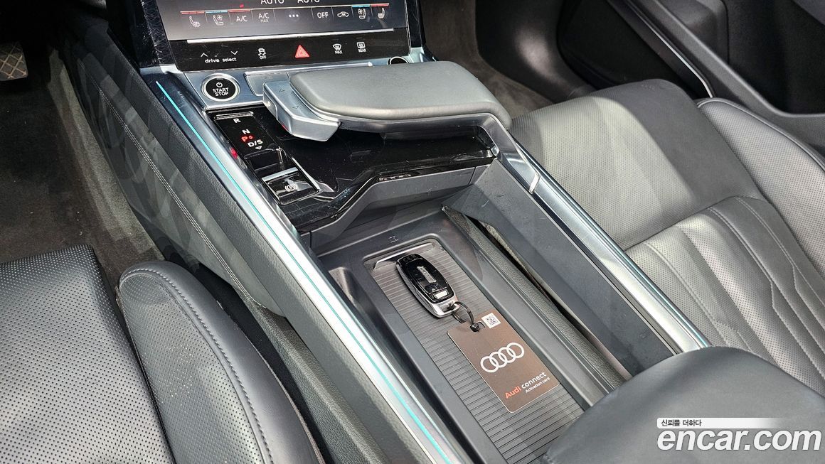Audi e-tron 2022