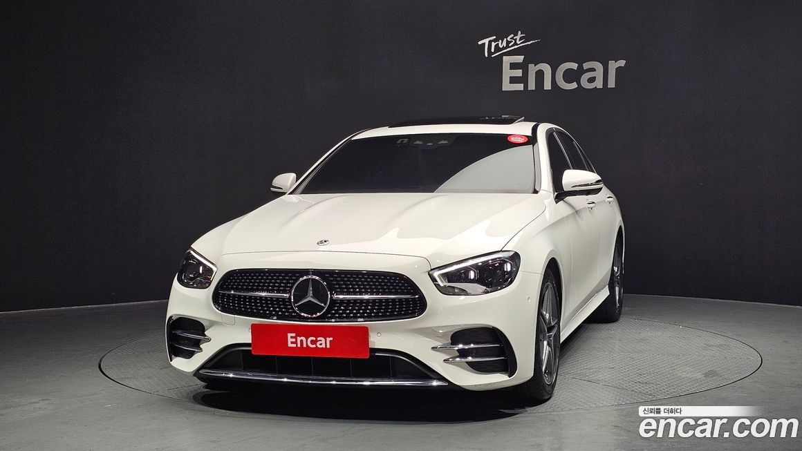 Mercedes-Benz E-Class 2023