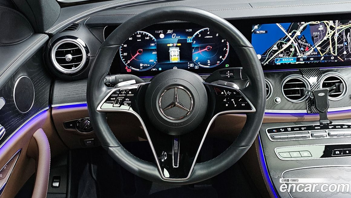 Mercedes-Benz E-Class 2023