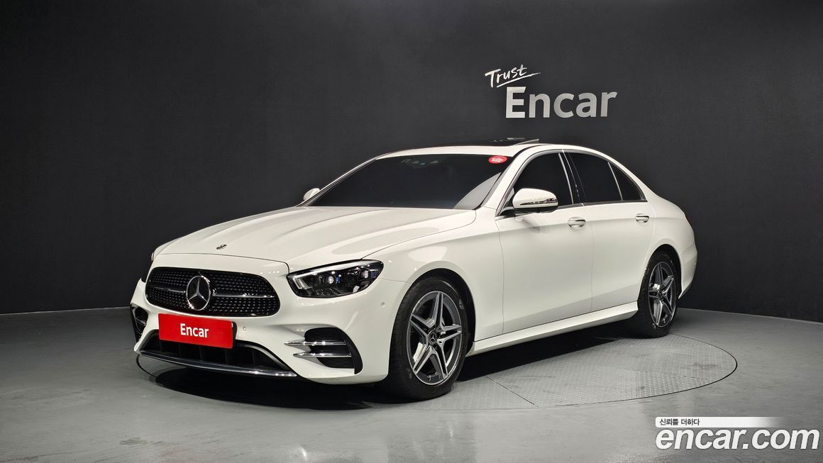 Mercedes-Benz E-Class 2023