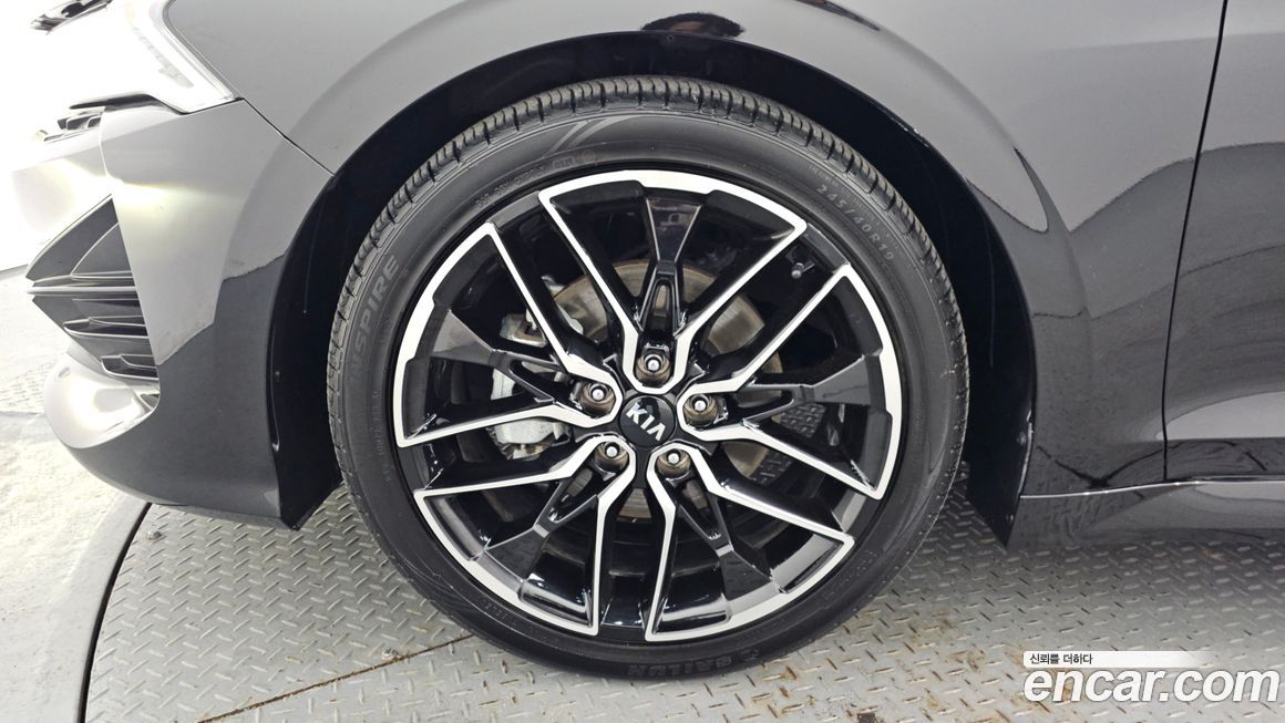 Kia K5 2021