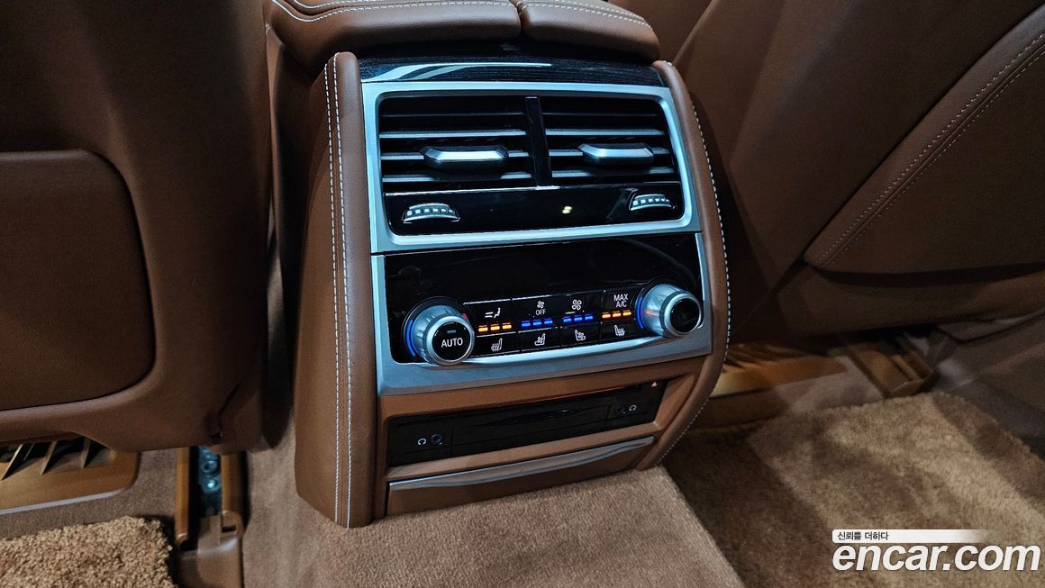 BMW 7-Series 2019