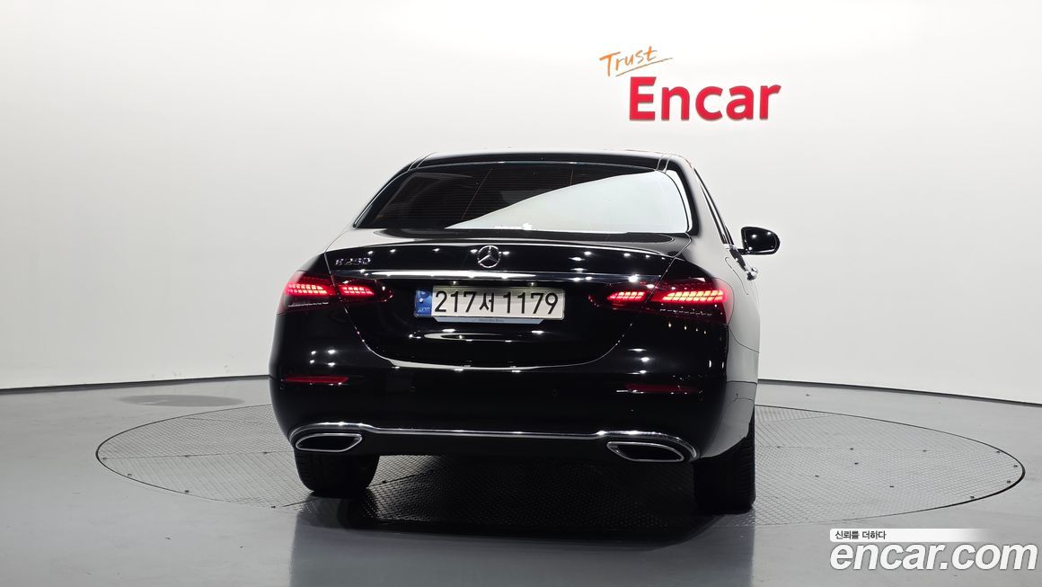 Mercedes-Benz E-Class 2023