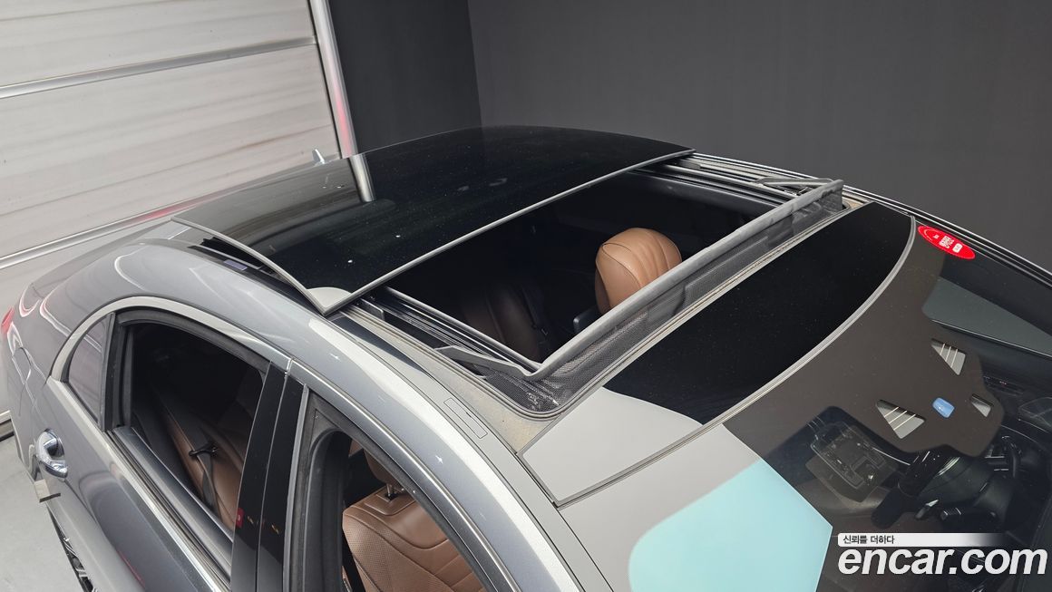 Mercedes-Benz S-Class 2020