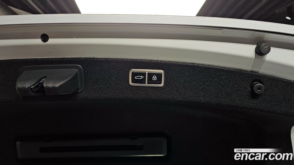 Genesis G80 2025
