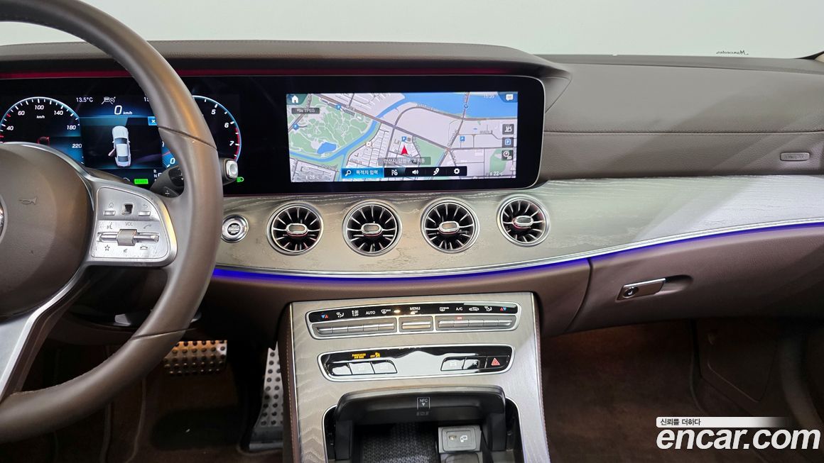 Mercedes-Benz CLS-Class 2021