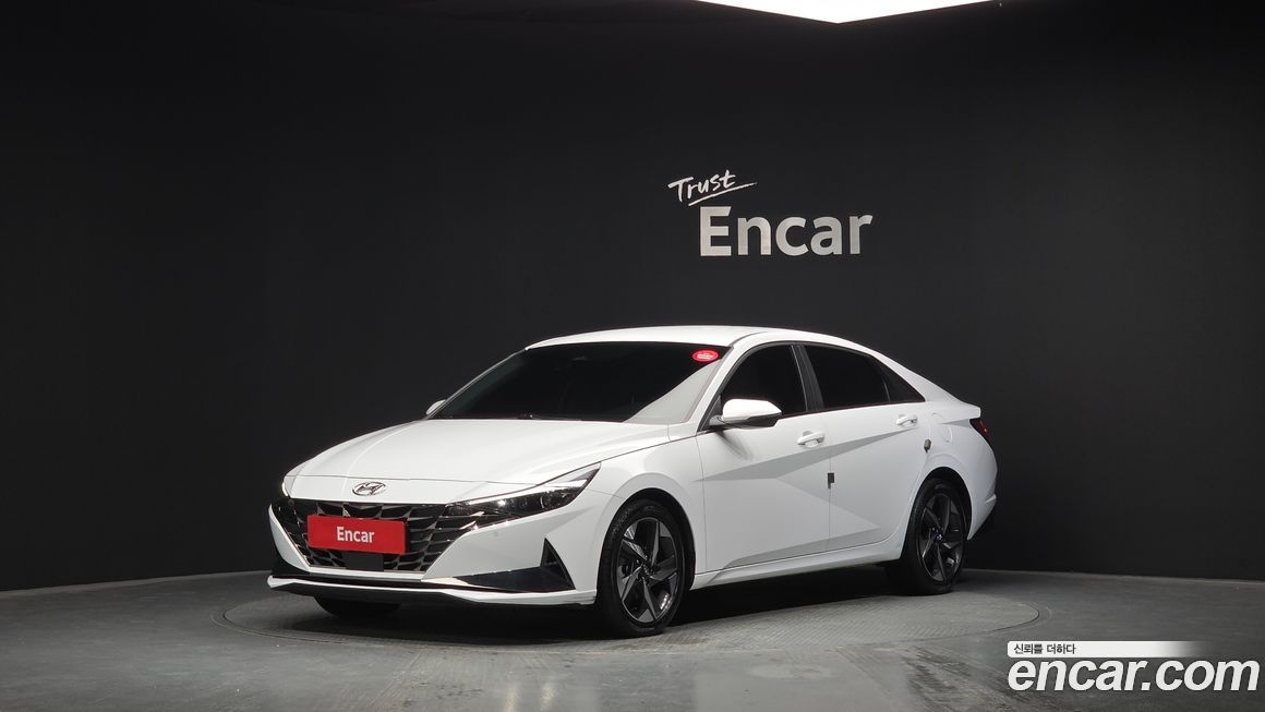 Hyundai AVANTE 2022