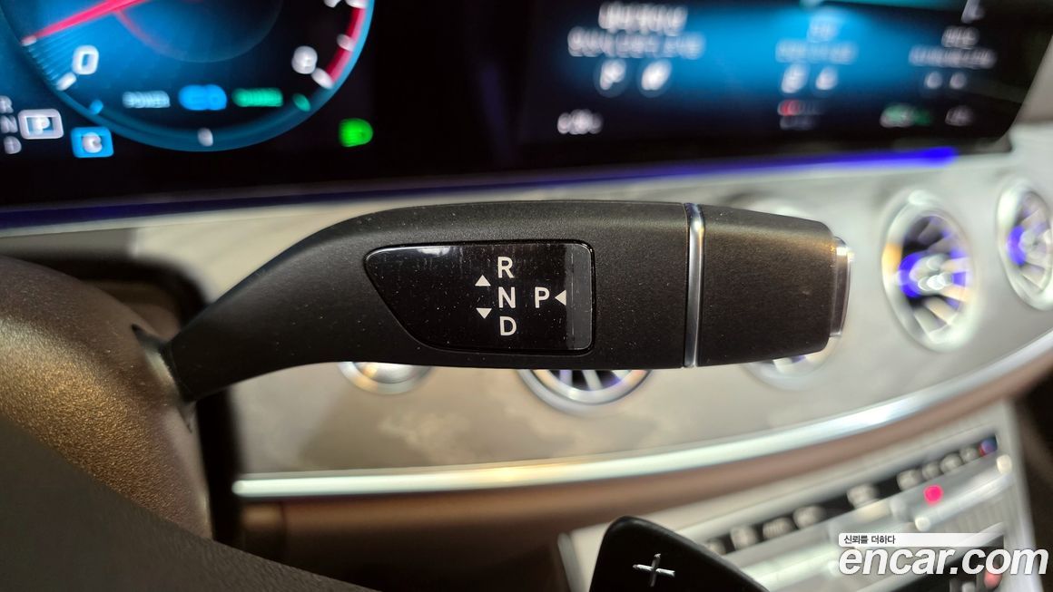 Mercedes-Benz CLS-Class 2021