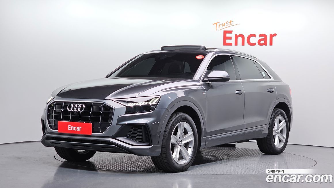 Audi Q8 2021