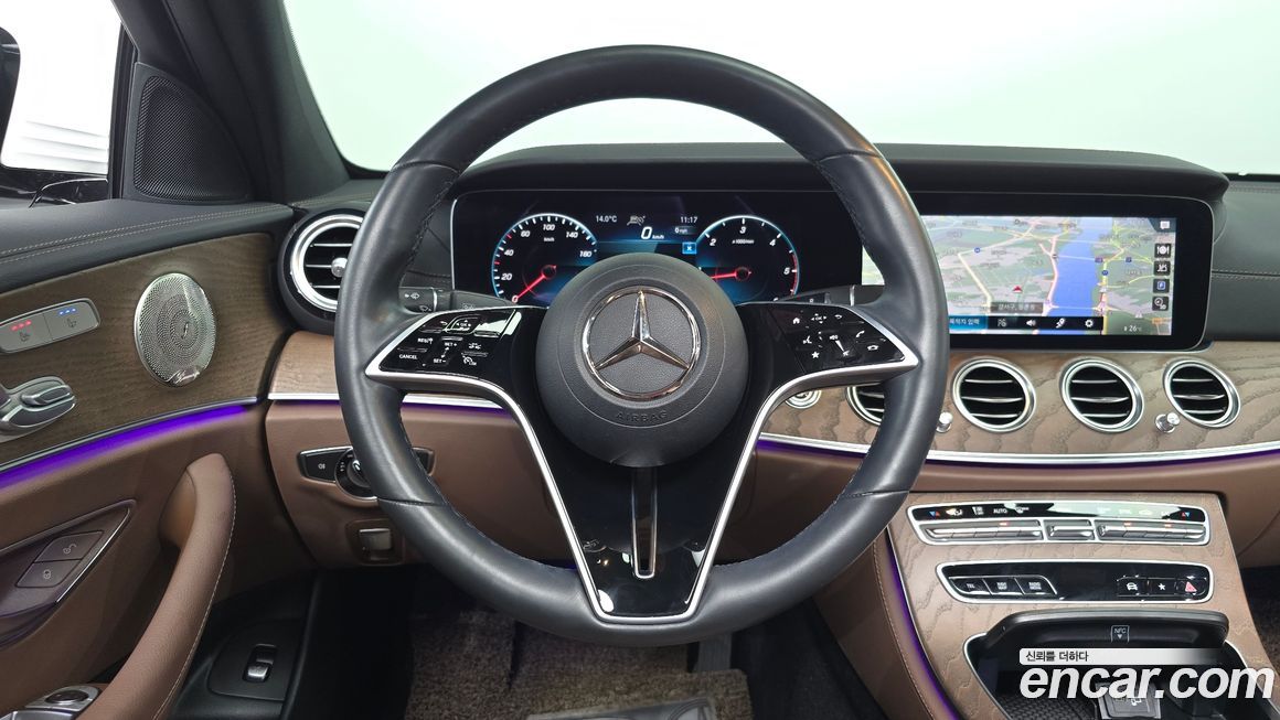 Mercedes-Benz E-Class 2023