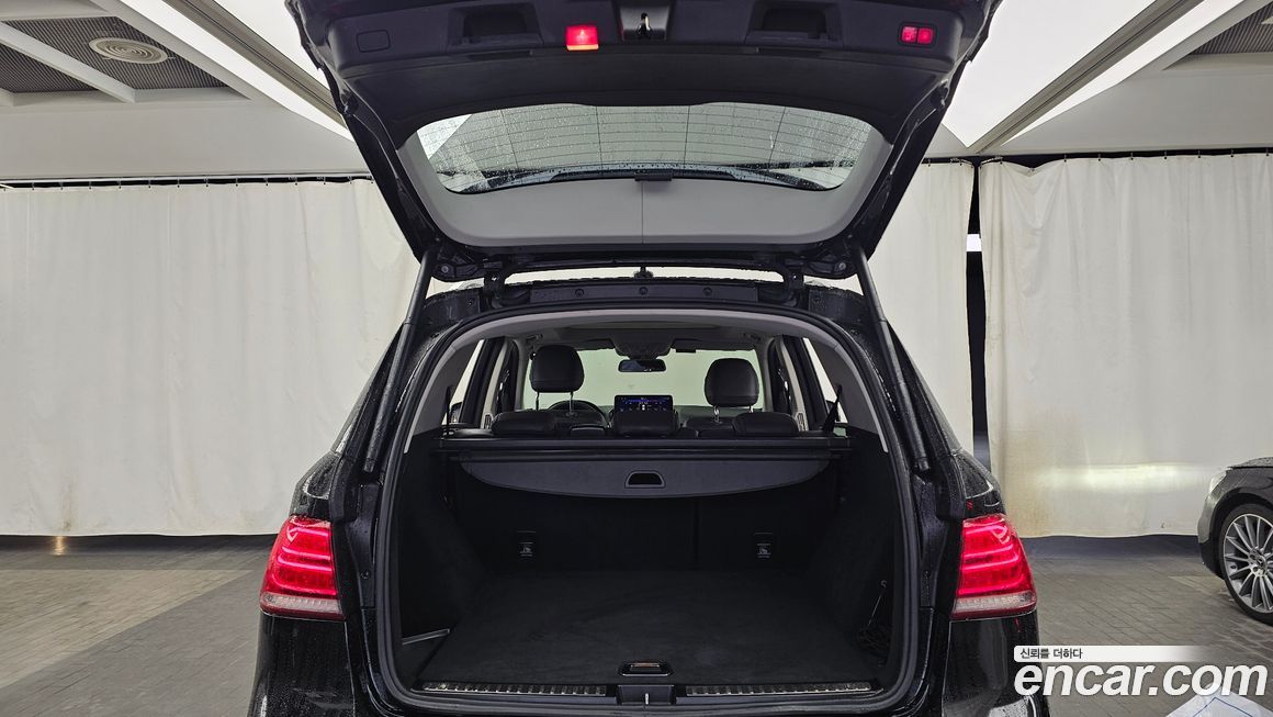 Mercedes-Benz GLE-Class 2017