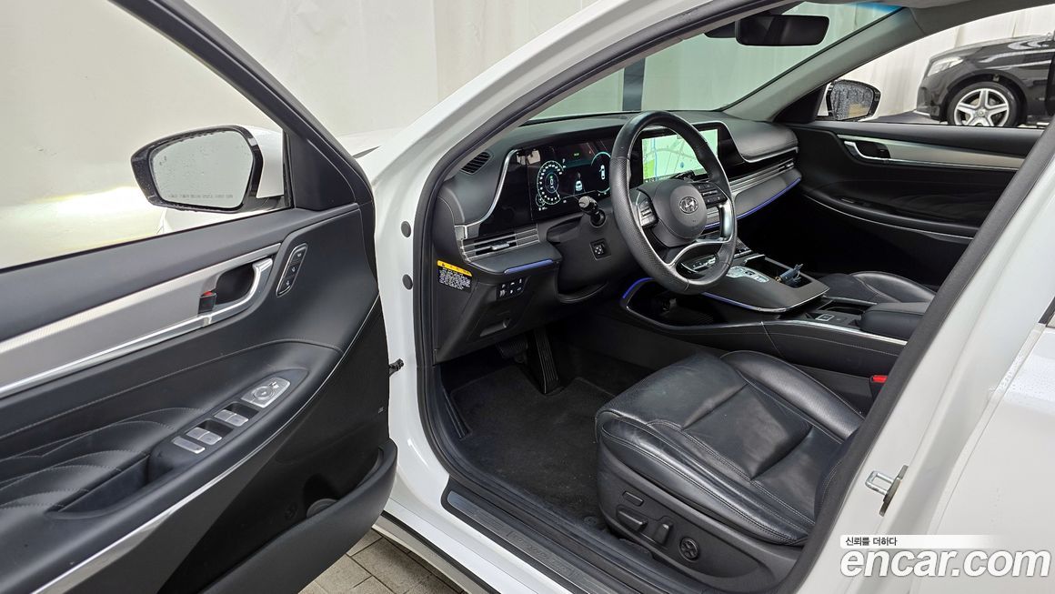 Hyundai Grandeur 2020