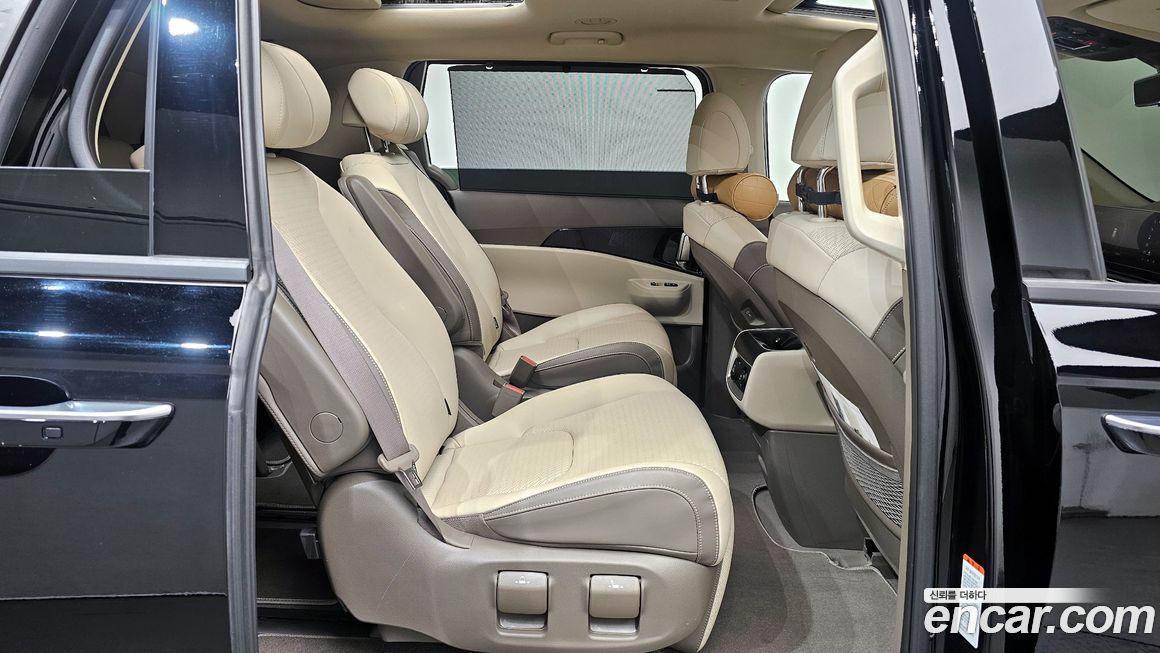 Kia Canival 2024