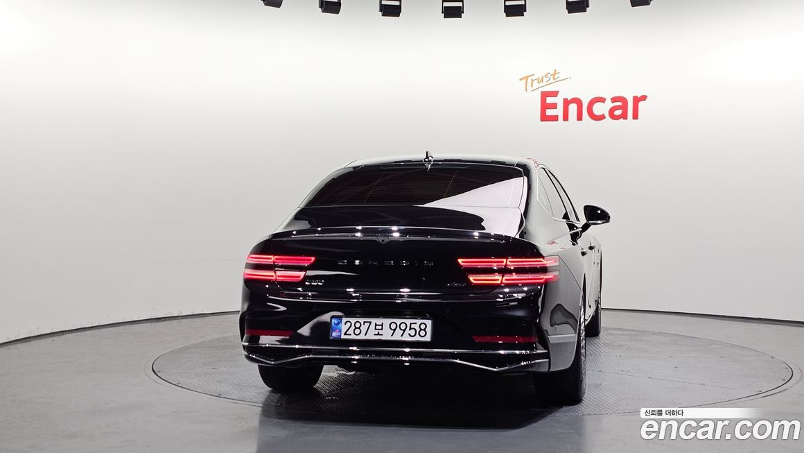 Genesis G80 2025