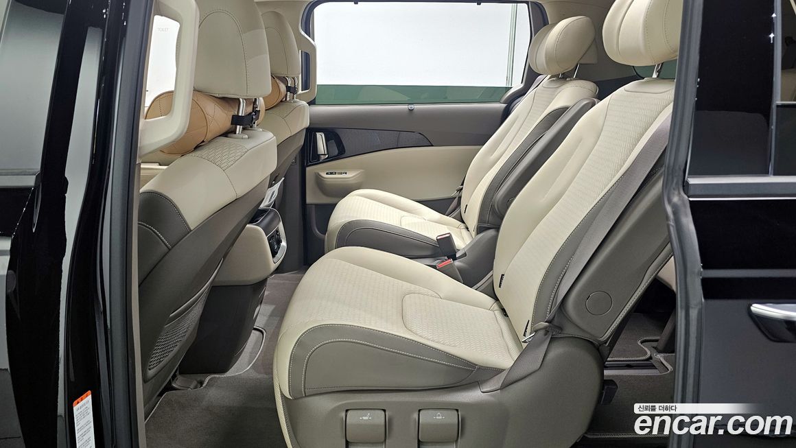 Kia Canival 2024