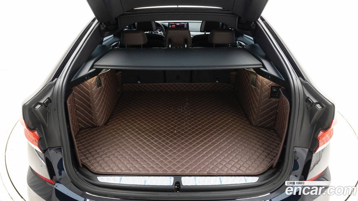 BMW Gran Turismo 2023