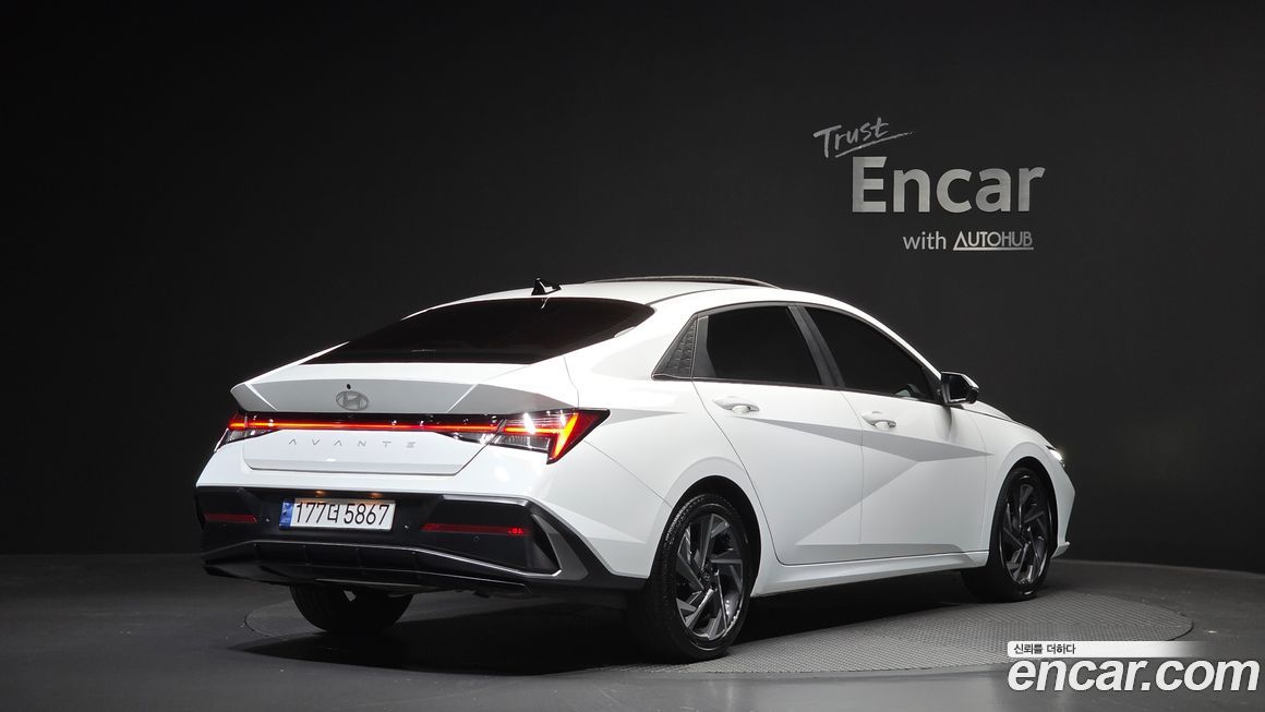Hyundai AVANTE 2024