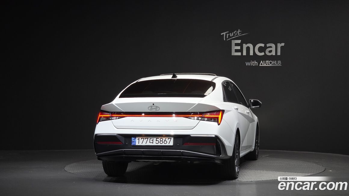 Hyundai AVANTE 2024