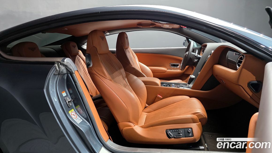 Bentley Continental 2016