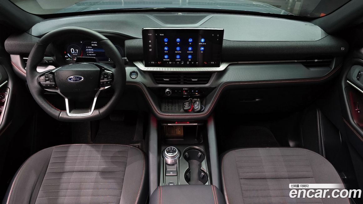 Ford Explorer 2025