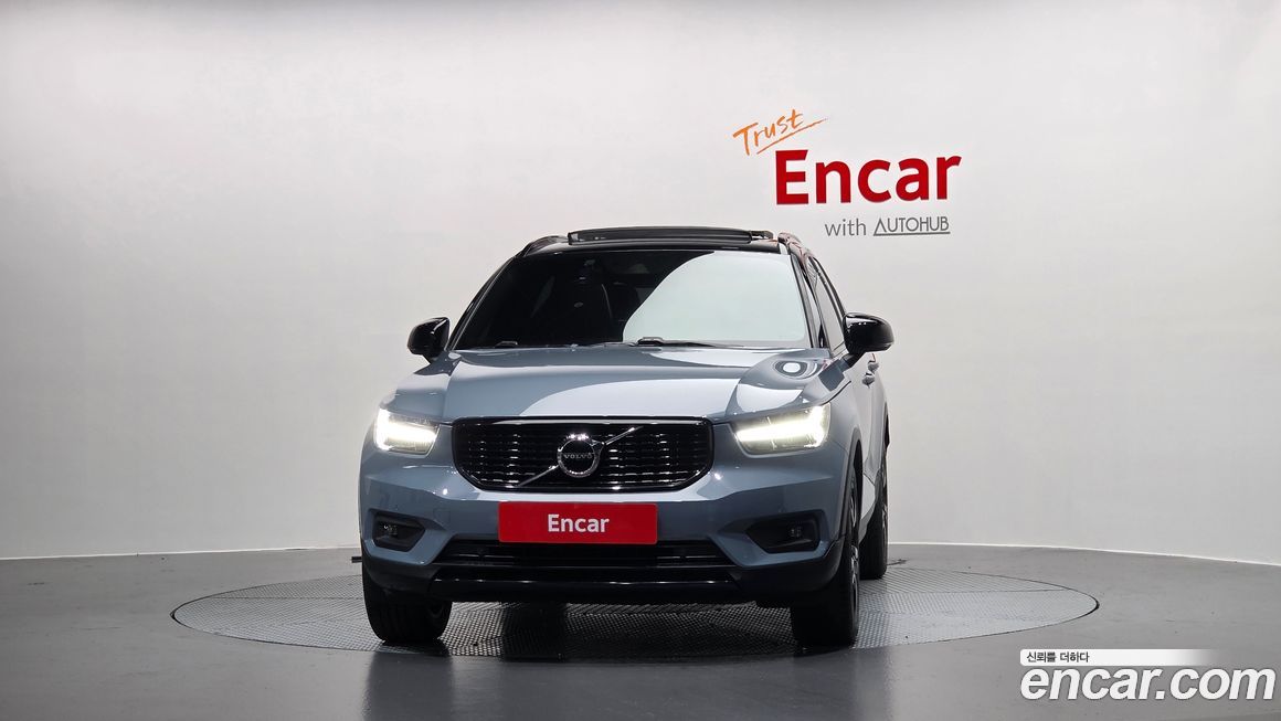 Volvo XC40 2022