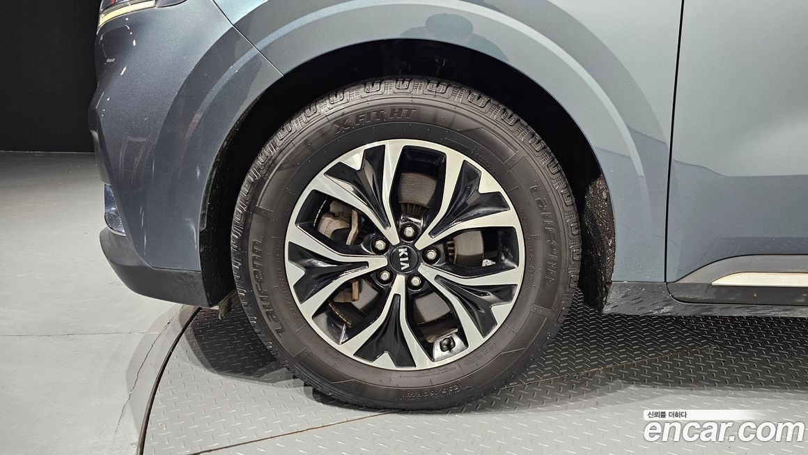 Kia Canival 2021