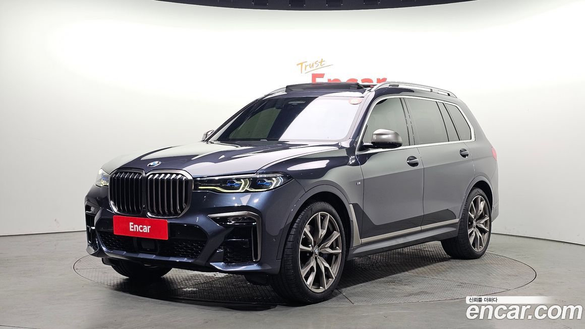 BMW X7 2021