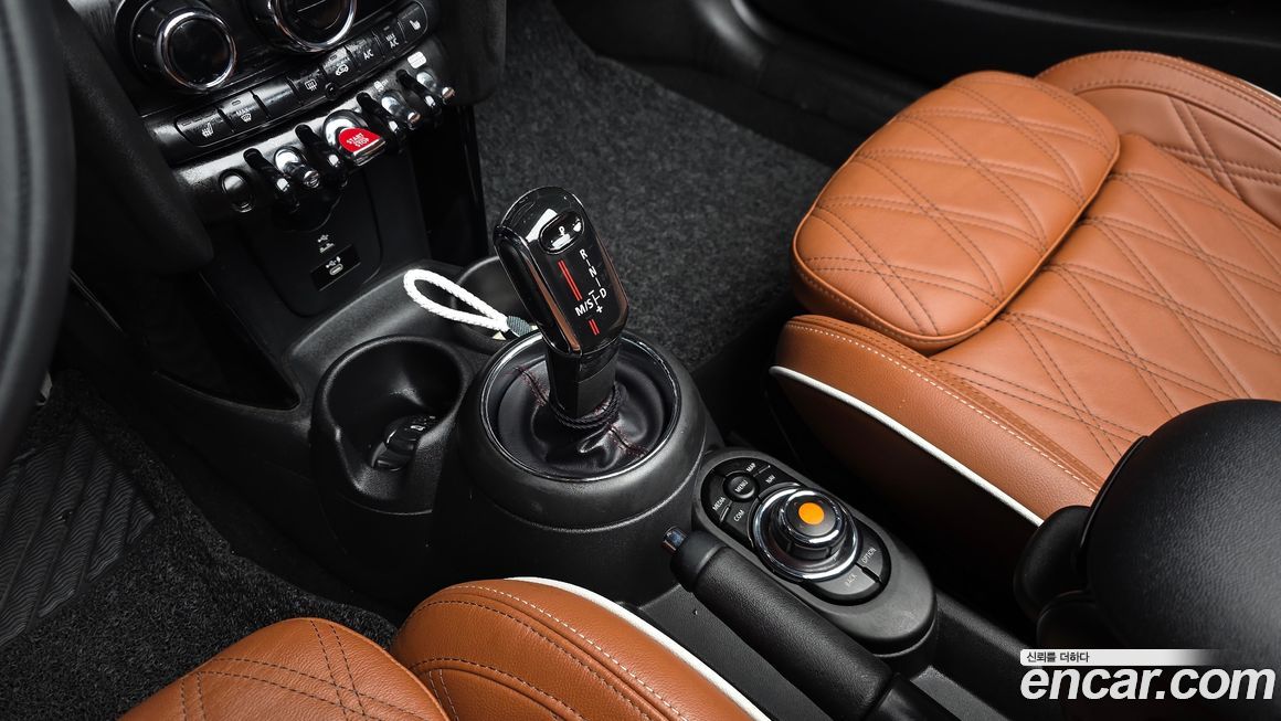 Mini Cooper Convertible 2021