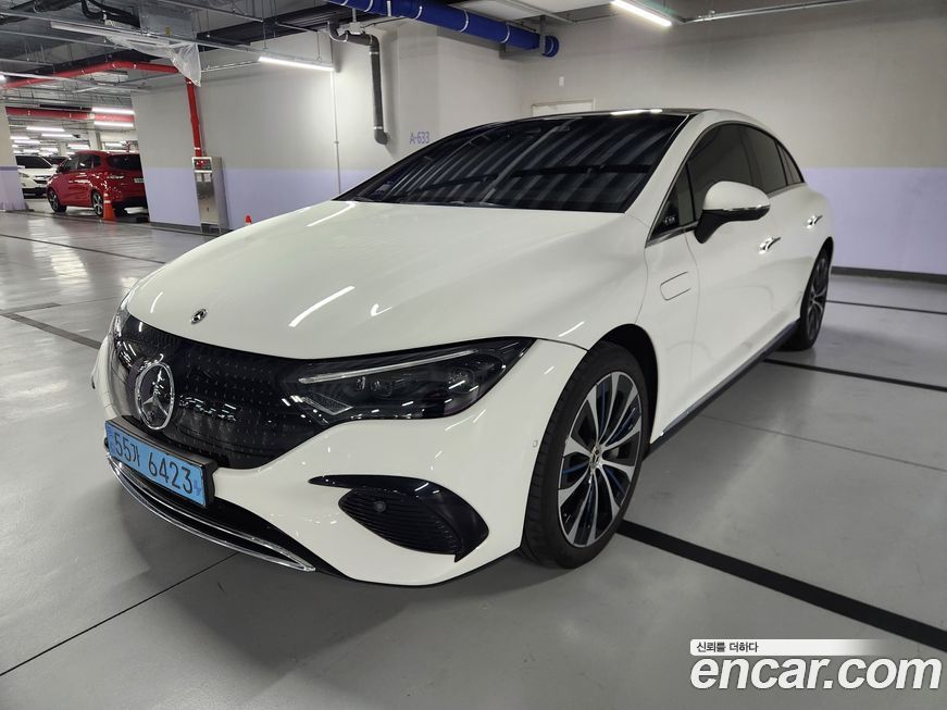 Mercedes-Benz EQE 2023