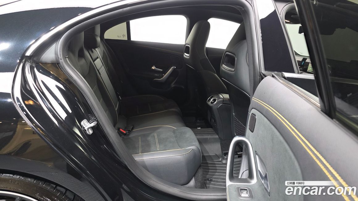 Mercedes-Benz CLA-Class 2023