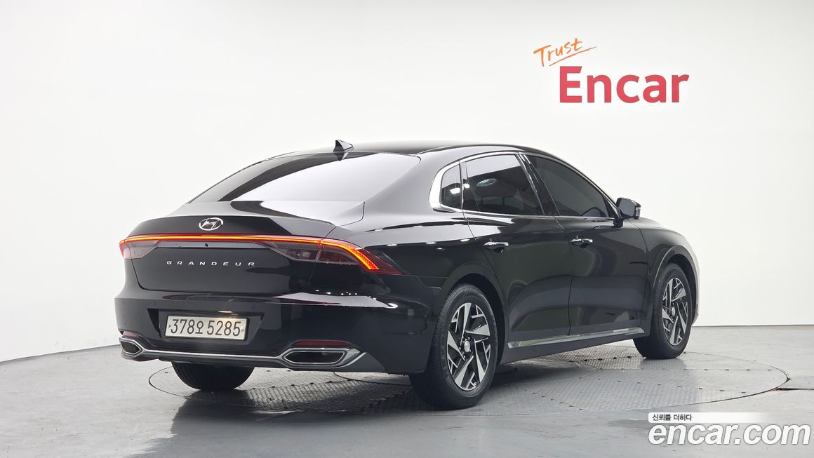 Hyundai Grandeur 2020