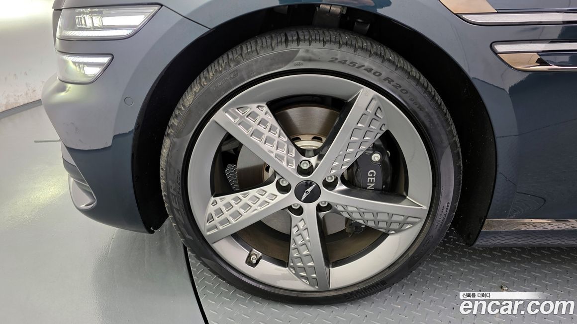 Genesis G80 2025
