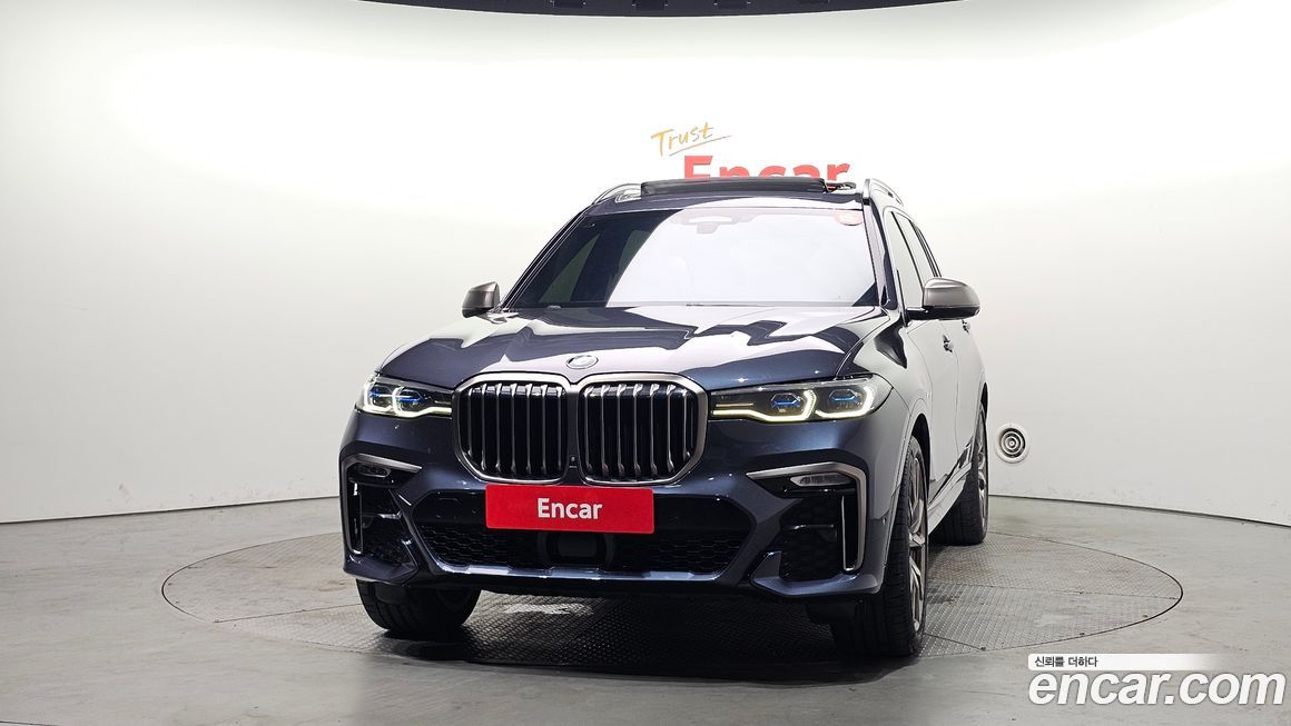BMW X7 2021