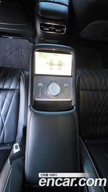 Genesis G90 2022